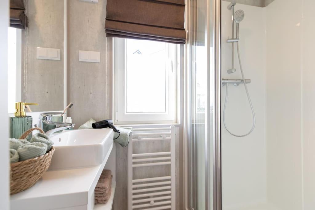 Gemuetliches, Voll Ausgestattes Tiny House Apartment Vilseck Exterior foto