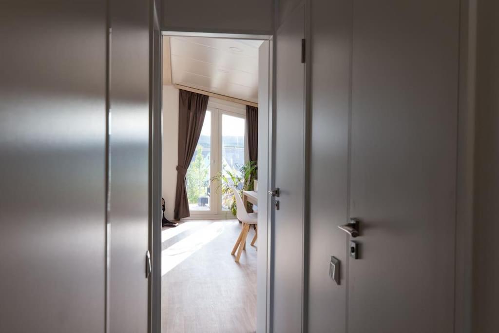 Gemuetliches, Voll Ausgestattes Tiny House Apartment Vilseck Exterior foto